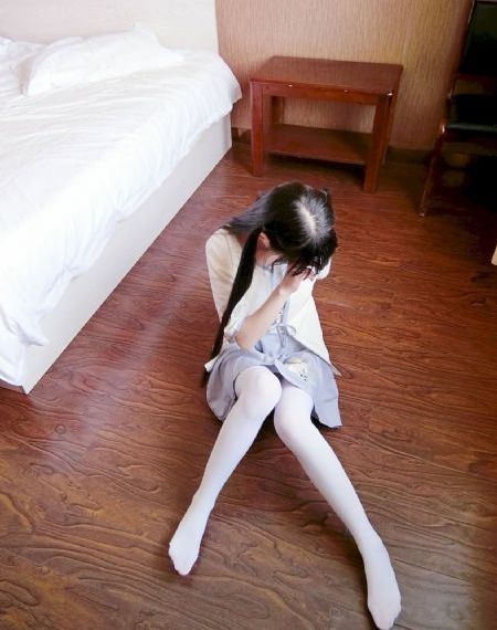 朋友麦子2的抵债出售_720免费在线播放